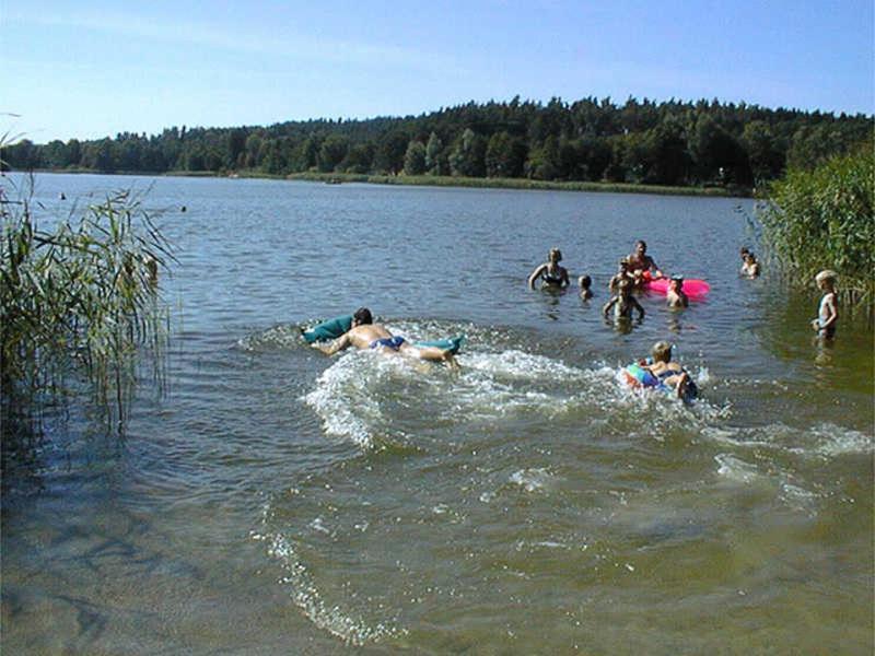 Finnhaussiedlung Am Garder See Lohmen  Εξωτερικό φωτογραφία
